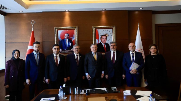 Afyon’a Yatırım İçin Bakanlık Görüşmesi Yapıldı