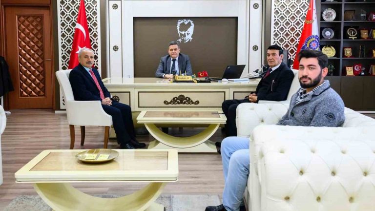 Malatya Gazeteciler Cemiyeti Emniyet Müdürü Ay’ı ziyaret etti