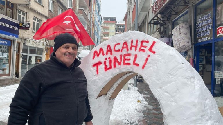 Macahel Tüneli Erişime Açıldı