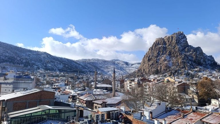 Afyon en soğuk ilçesiyle dondu