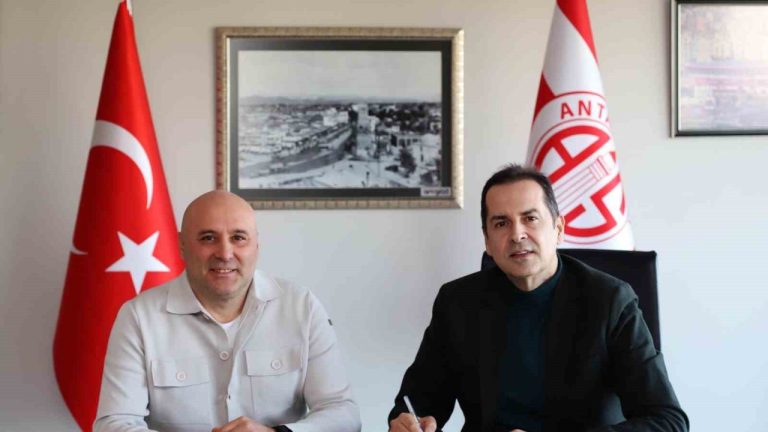 Antalyaspor’da yeni teknik direktör Sami Uğurlu