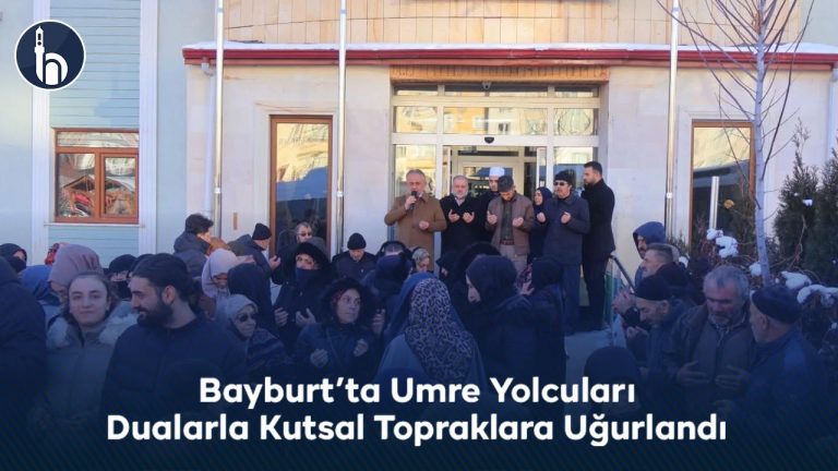Bayburt’tan umre ziyaretine gidenler dualarla uğurlandı