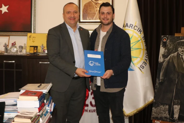 Çınarcık Belediyesi, Mars Ağız ve Diş Sağlığı Polikliniği ile iş birliği yaptı.