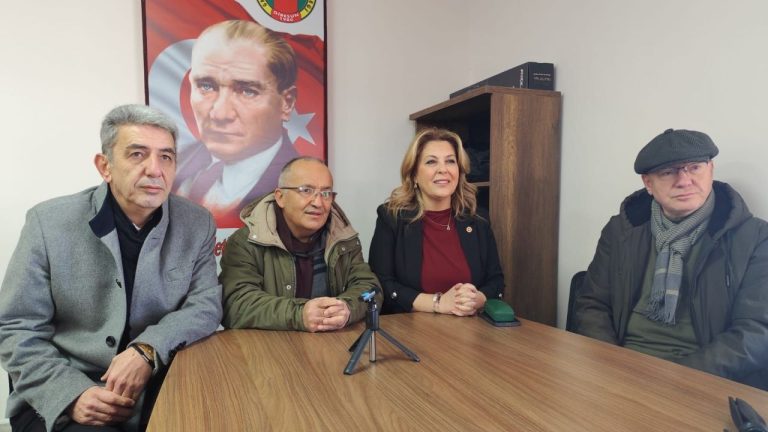 Gezmiş erken seçim istedi