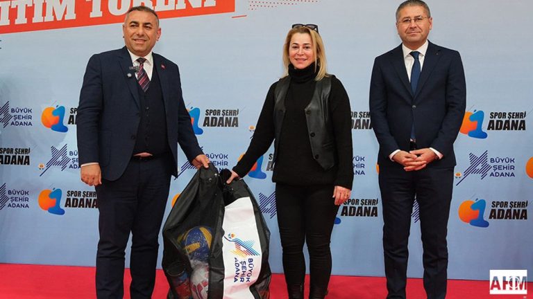Adana’dan okullara 500 okulda spor malzemesi desteği.