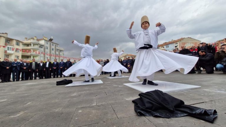 Mevlana anma törenleri Karaman’dan başladı