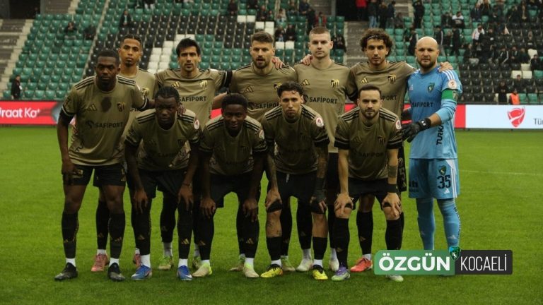 Kocaelispor Antalya Kampına Gidiyor