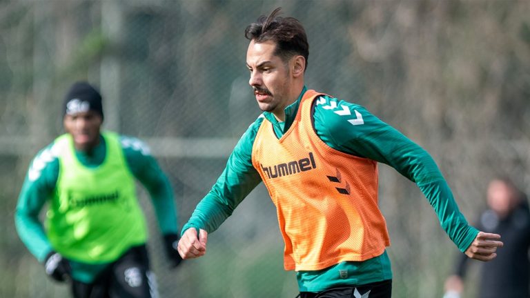 Konyaspor, hazırlıklarını sürdürüyor.