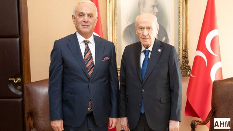 Bahçeli, Adana MHP Heyetiyle Buluştu