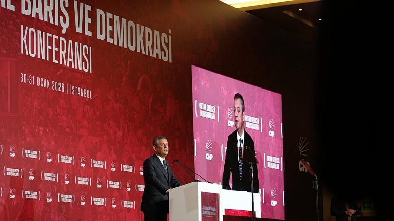 CHP’den Toplumsal Barış İçin Kritik Adımlar: Özel ve İmamoğlu’ndan Çözüm Önerileri