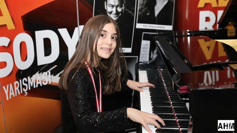 Adana Rhapsody Piyano Festivali Başladı