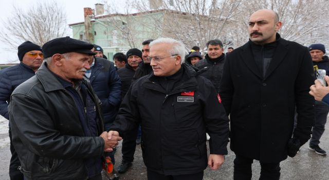 Vali Dağ Köylerinde Çalışmaları İnceledi