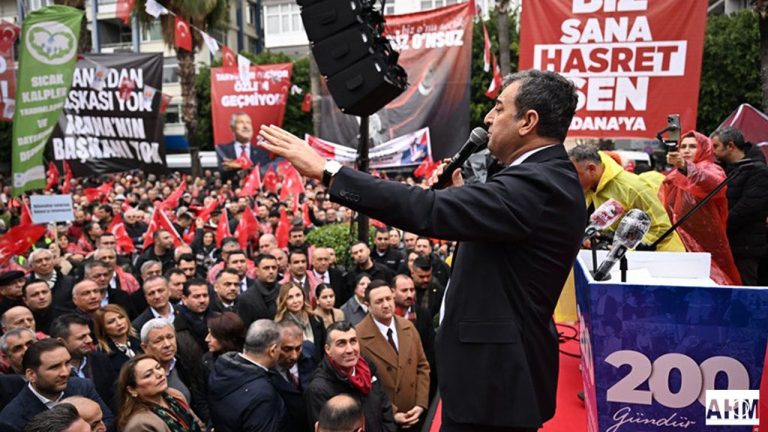 Adanalılar Zeydan Karalar’a özgürlük istedi