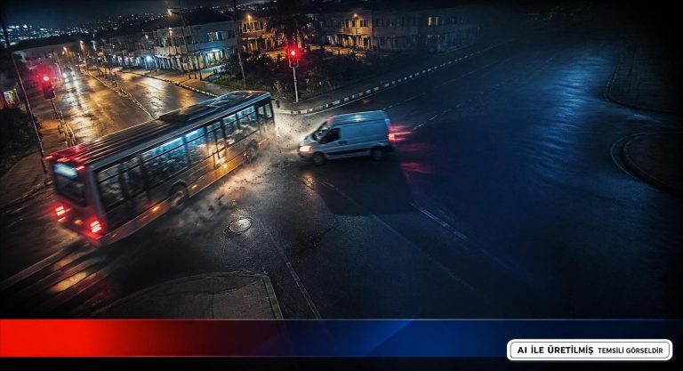 Manisa Şehzadeler’de Trafik Kazası